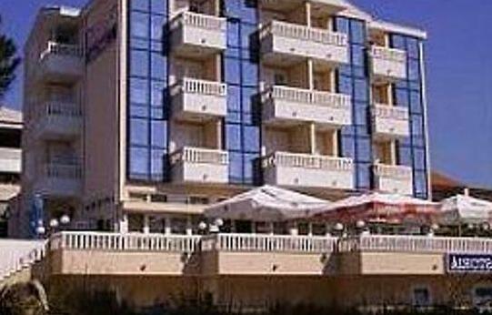 Aparthotel Astoria - Photo2