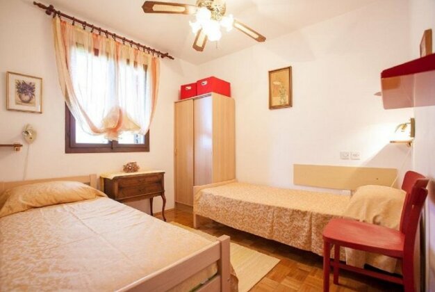 Holiday Home Bugenvilija Seget Vranjica - Photo4