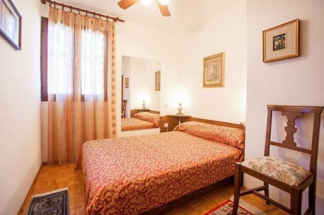 Holiday Home Bugenvilija Seget Vranjica - Photo5