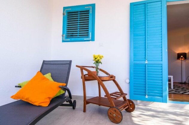 Holiday home Trogir flower - Photo2