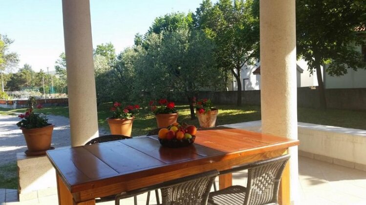 Guesthouse Neven Paklenica - Photo2