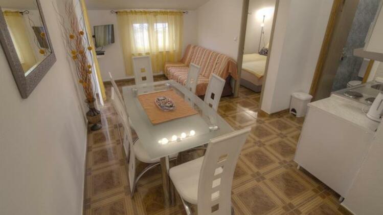 Apartmani Ivana Senj - Photo2