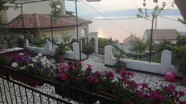 Apartmani Sidro Senj - Photo2