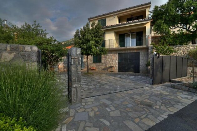 Apartment Kuk Senj - Photo2
