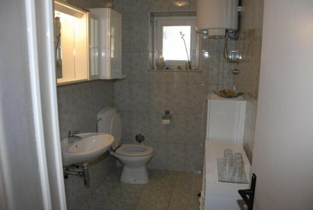 Apartment Lebinac 2 - Photo5