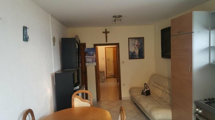Apartment Matej Senj - Photo5