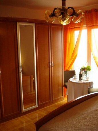 Guest House Adria Senj - Photo2