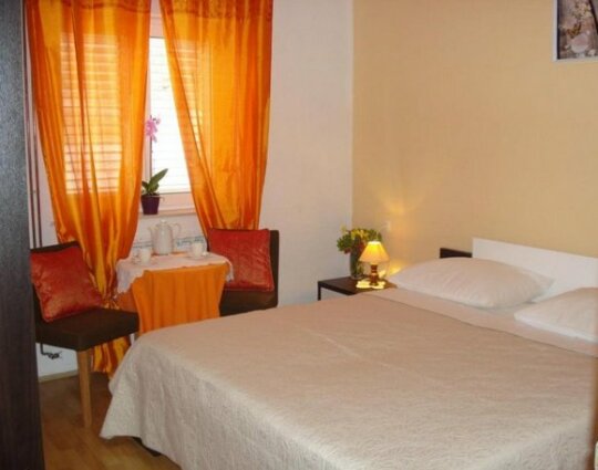 Guest House Adria Senj - Photo3