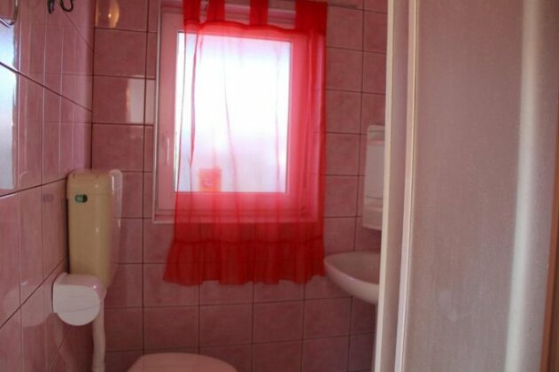 Guesthouse Donko 1 & 2 - Photo3