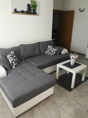 Toja - Photo5
