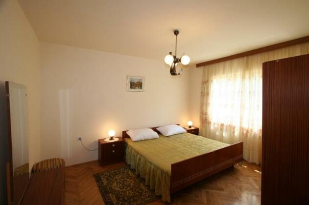 Holiday Home Cvelic - Photo5