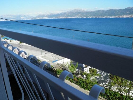 Apartment Adria Slatine - Photo3