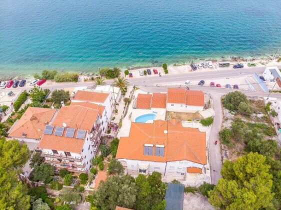 Apartments Krusica - Photo2