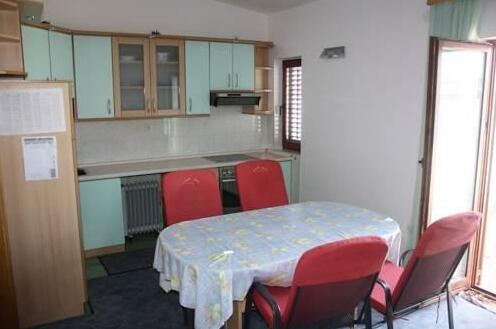 Apartments Villa Mornar - Photo5
