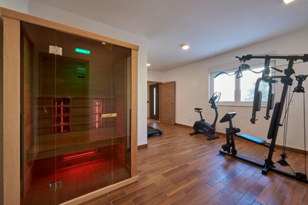 Luxury Villa Residence Zupanovic Trogir - Photo3