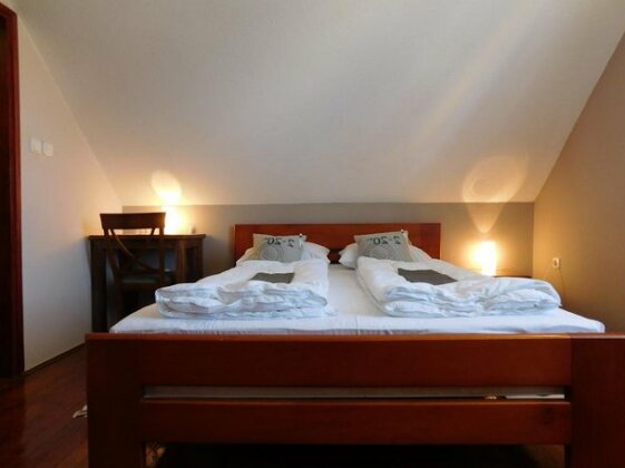 Apartments and Rooms Stefanac - Photo4