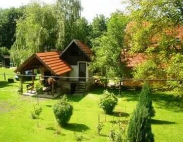 Guest accommodation Plavo oko