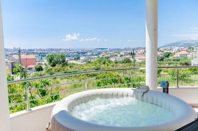 Salona Apartments - Photo4