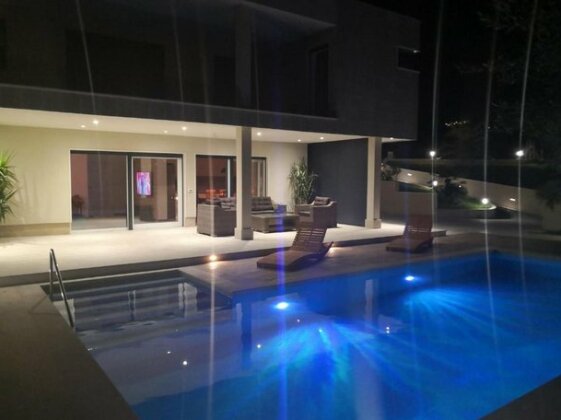 Sun gardens luxury apartment with xxl pool - Photo3