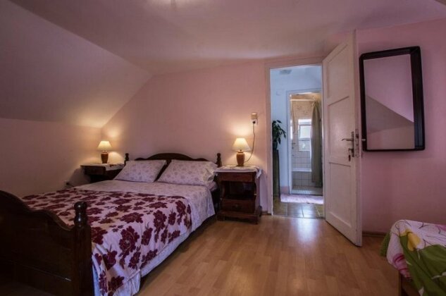 Adriana Downtown Guesthouse - Photo4