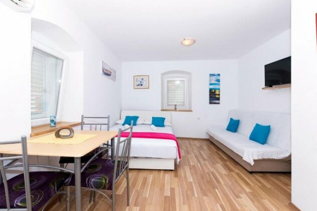 Aida Apartments - Photo2