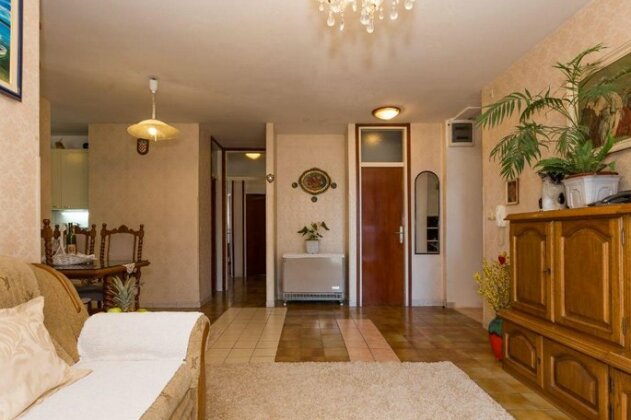 Apartman Melvan - Photo2