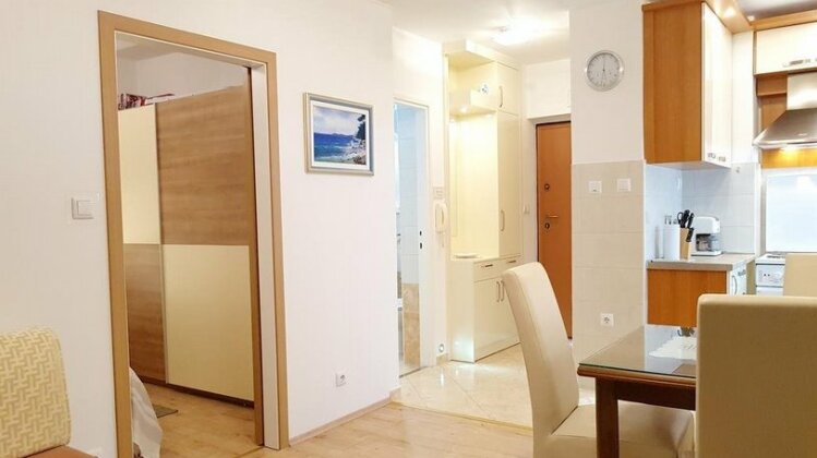 Apartment 28 - Photo4