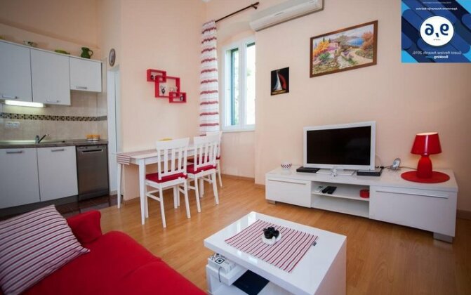 Apartment Anamarija-Bacvice - Photo5