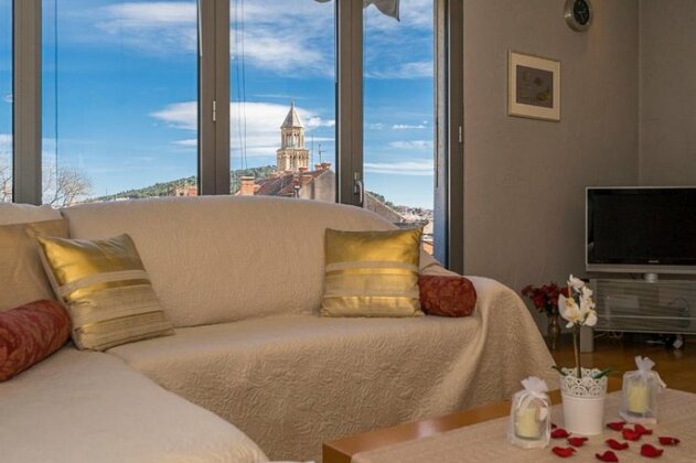 Apartment OLD TOWN with SEA VIEW - Photo2