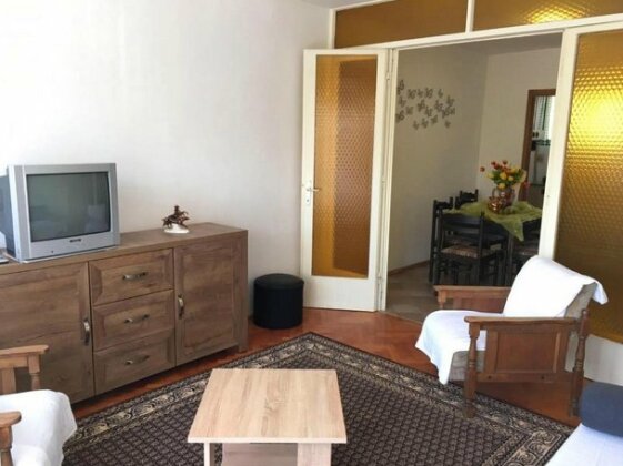 Apartment Omiska - Photo4