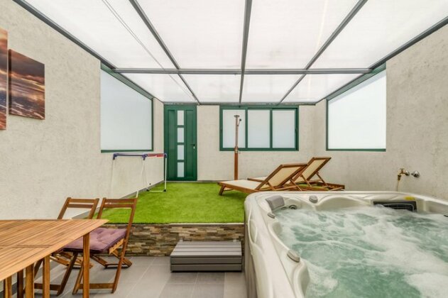 Apartment Slavica-New-With Jacuzzi - Photo2