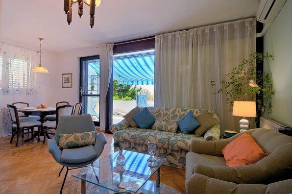 Apartment Viki Split Split-Dalmatia County - Photo2