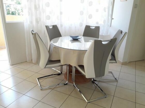 Apartment Washingtonova - Photo3