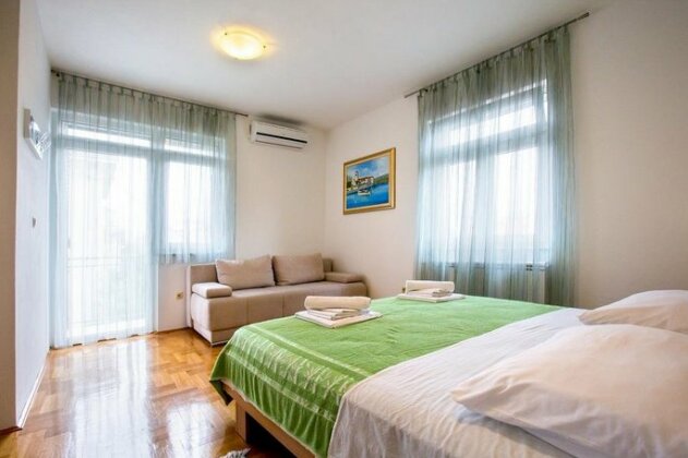 Apartments Dora Bacvice Split - Photo3