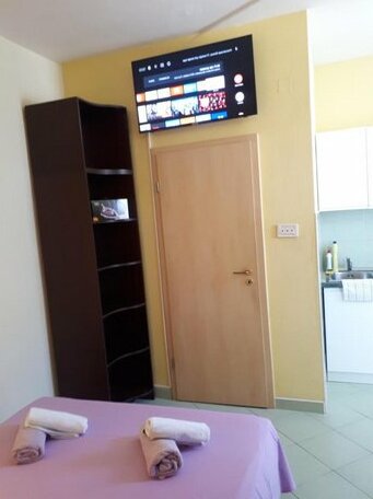 Photo 4