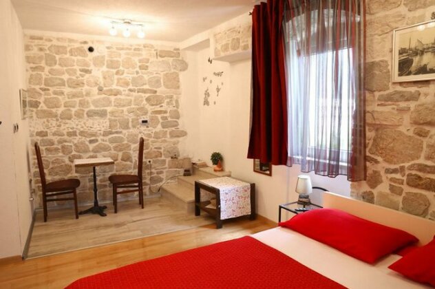 Apartments Nikolla - Photo3