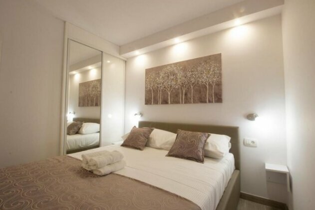 Ariston City Apartments - Photo2