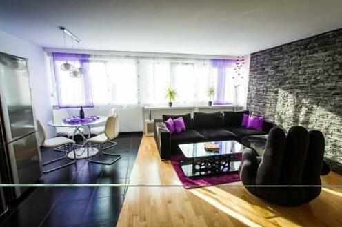 Aspalatos Luxury Apartment - Photo4