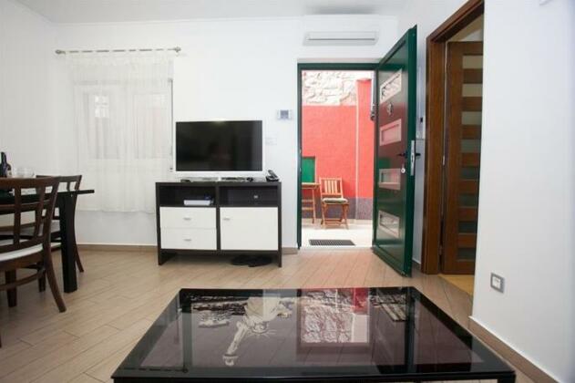 Atlantida Apartment - Photo5