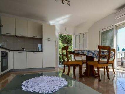 Authentic Old Town Apartments - Photo5