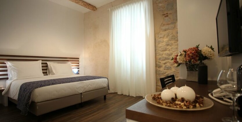 Azur Palace Luxury Rooms - Photo2