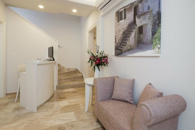Balatura Split Luxury Rooms - Photo3