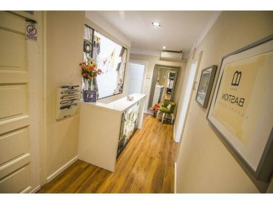 Bastion Luxury Rooms - Photo2
