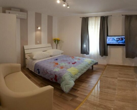 Central Luxury Rooms Izidor - Photo3