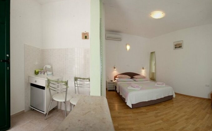 Central Old Town Rooms - Photo4