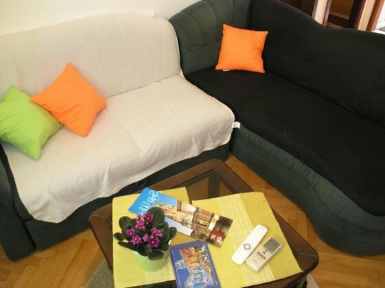 Central Split Apartments - Photo4