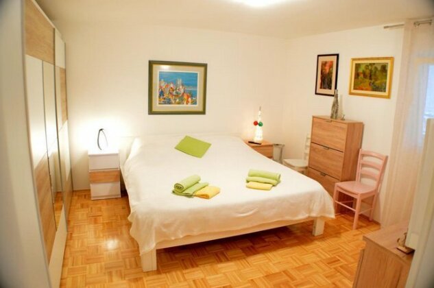 Colors Apartments Split - Photo2
