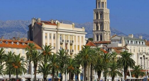 Come And Feel The Soul Of Split
