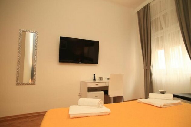 Contarini Luxury Rooms - Photo4