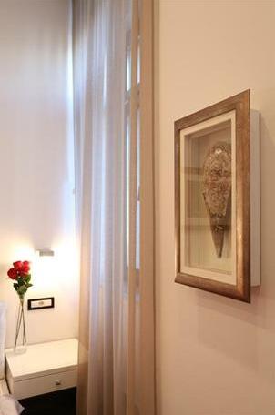 Coral Luxury Rooms - Photo4